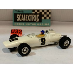 SLOT CAR SCALEXTRIC C-19 McLAREN M4A -8 TEAM CAR F1