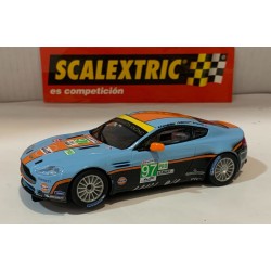 SLOT CAR SCX SCALEXTRIC A10116S300 ASTON MARTIN VANTAGE -97 GULF FERNANDEZ-MUCKE