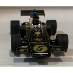 SLOT CAR VANQUISH MG GP1 LOTUS 72D -5 F1 WORLD CHAMPION 1972 EMERSON FITTIPALDI