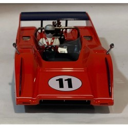 SLOT CAR VANQUISH MG CA6 McLAREN M8D -11 MOSPORT 1972 LOTHAR MOSTCHENBACHER