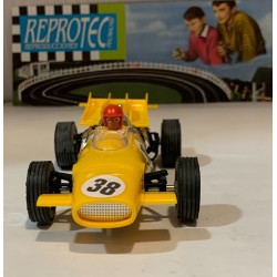 SLOT CAR REPROTEC 5043 AM MCLAREN F1  -38 AMARILLO