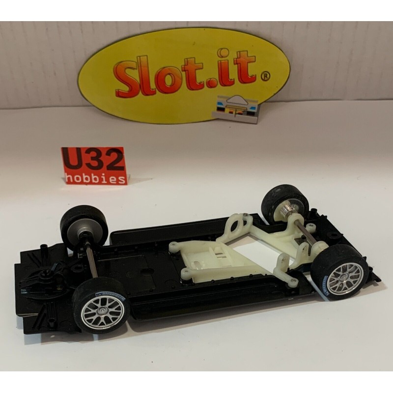 SLOT CAR SLOT.IT CHASIS LOLA B10/60 LMP + SOPORTE MOTOR + EJES Y LLANTAS