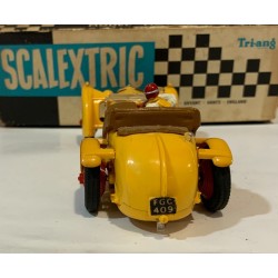 SLOT CAR SCALEXTRIC C-65 ALFA ROMEO 8c AMARILLO FRANCIA CON CAJA