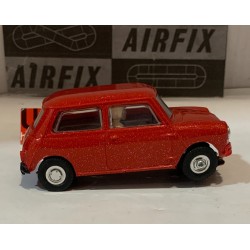 SLOT CAR MRRC 5165 MINI COOPER ROJO PURPURA CON PARACHOQUES