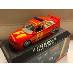 qq C 2198 SCALEXTRIC UK VAUXHALL VECTRA F1  FIRE MARSHALL COLLECTOR EDITION *