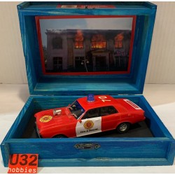 SLOT CAR BUM SLOT 2438 FORD GALAXY FIRE CHIEF + 1 FIGURA  LTED.ED 12 UN.